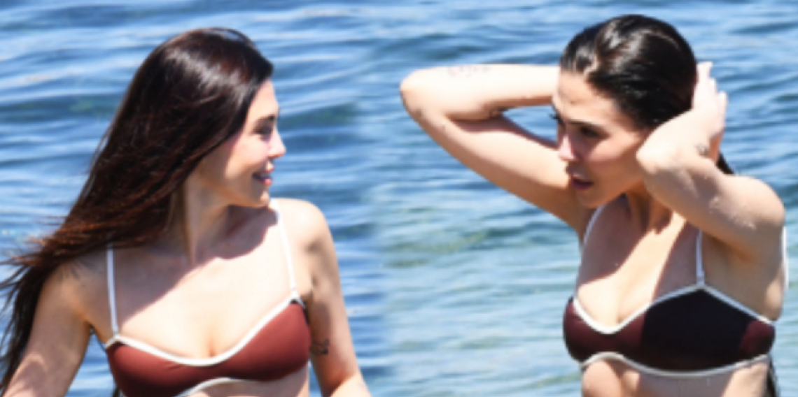 Dilara Aksüyek Bodrum'da Set Yorgunluğunu Deniz Keyfiyle Attı