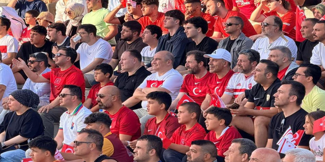 Türkiye Milli Takımı’na KKTC’den Dünya Kupası desteği
