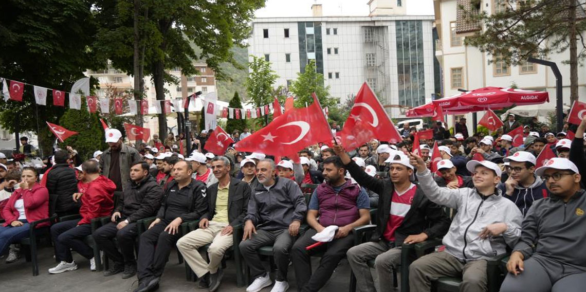 Gümüşhane'de milli heyecan sabahın erken saatlerinde başladı