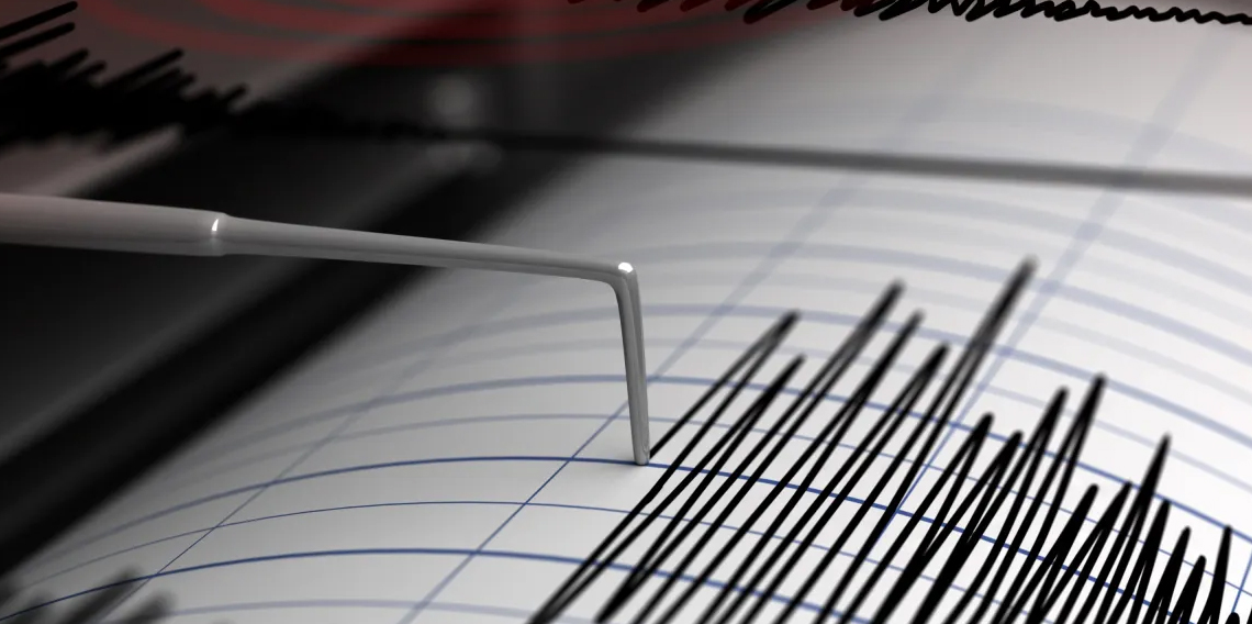 Endonezya'da 6.7 büyüklüğünde deprem