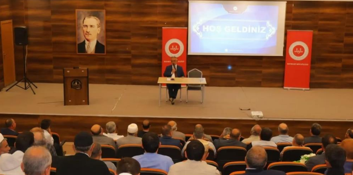 Bayburt’ta yaz Kur’an kursları semineri düzenlendi