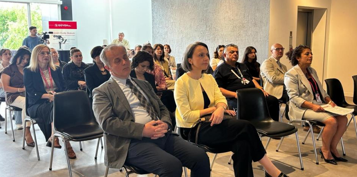 Klinik Konukevi 1. Geriatri Sempozyumu'nda yaşlı sağlığı ve bakım süreçleri masaya yatırıldı