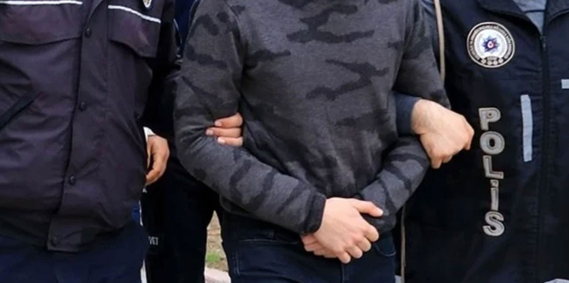 Kırmızı bültenle aranan hükümlü Kütahya’da sahte kimlikle yakalandı
