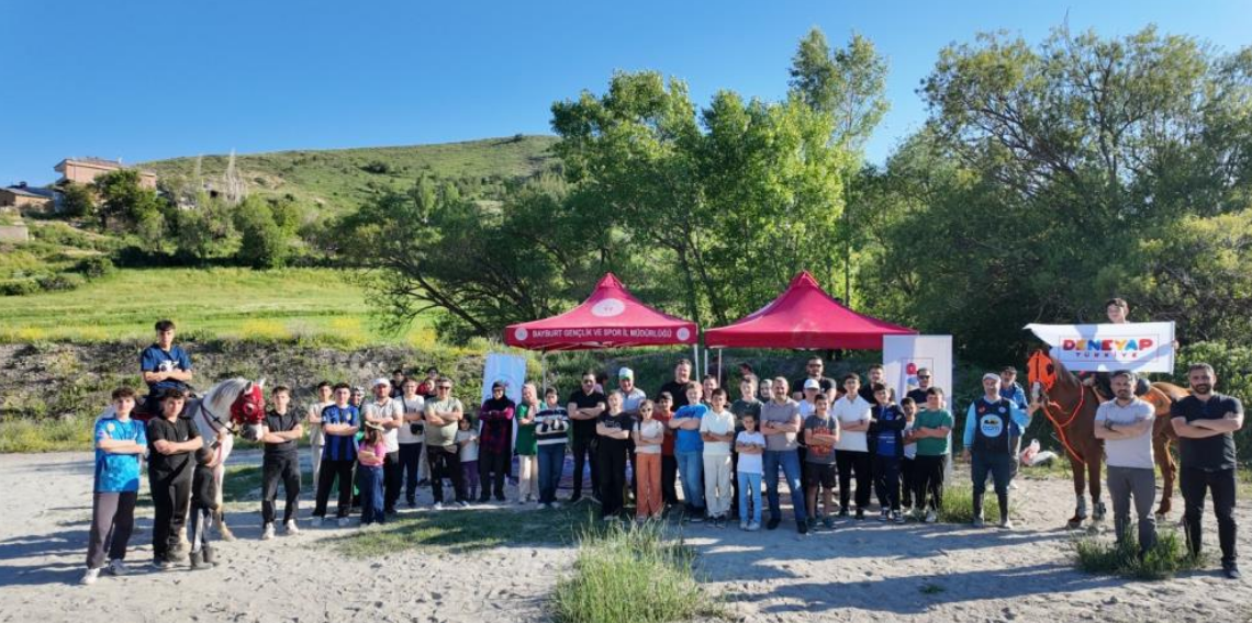Bayburt’ta DENEYAP öğrencilerine ata sporu cirit tanıtıldı