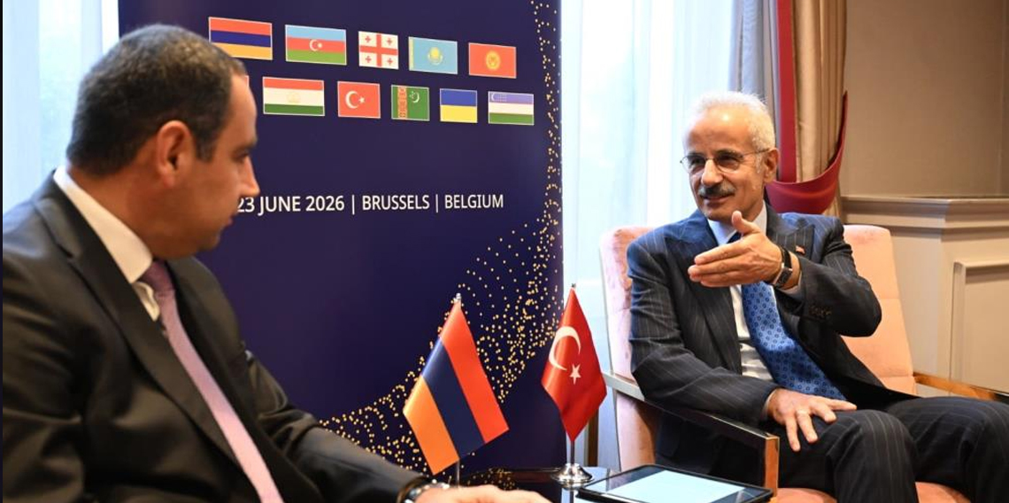 Bakan Uraloğlu, Ermeni mevkidaşı Khudatyan ile görüştü