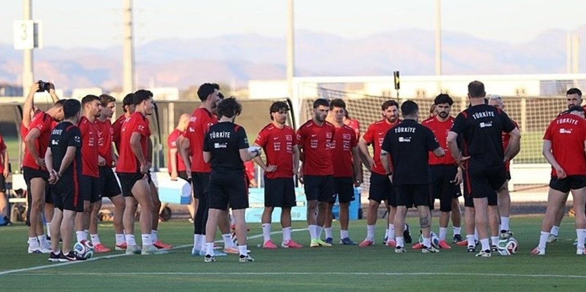 A Milli Futbol Takımı son antrenmanını yaptı