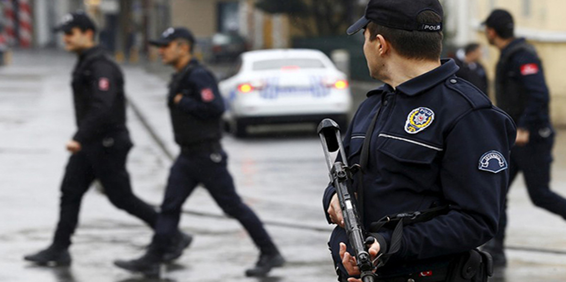 İstanbul'da tarihi eser operasyonu: 10 bini aşkın eser ve sikke ele geçirildi