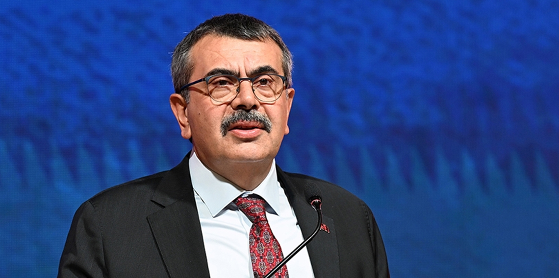 Bakan Tekin: 