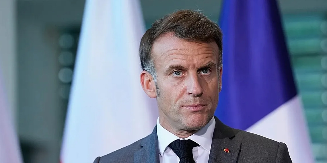 Macron: 