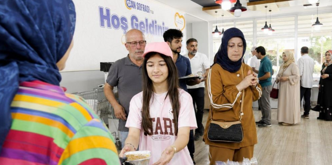Canik'te aşure ikramı