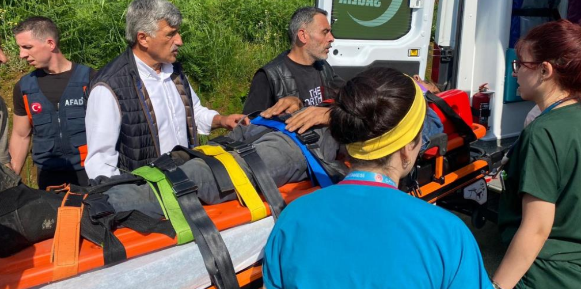 Rize'de ilkel teleferik kazası: Motor kulübesi sürüklendi, 1 kişi yaralandı