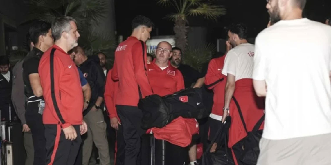 A Milli Takım'ın Dünya Kupası macerası bitti! Takım yurda döndü!