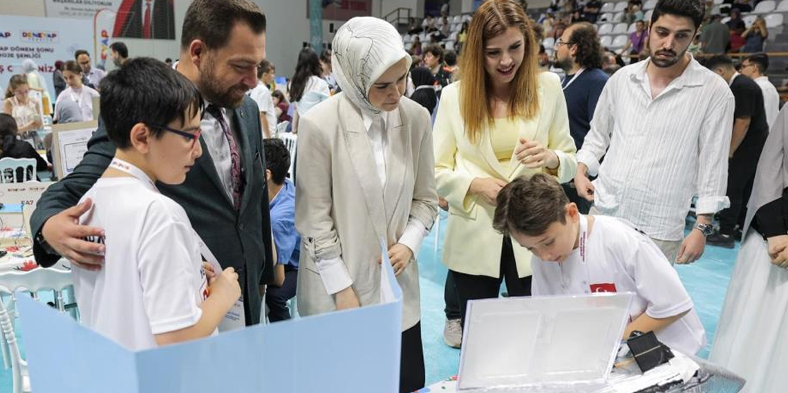 Milli Teknoloji Hamlesi'nin genç temsilcileri uzay yaşamını tasarlıyor