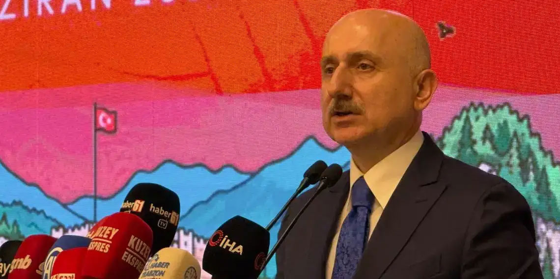 Adil Karaismailoğlu: “Trabzon’da hedef 14 milyon ziyaretçi”