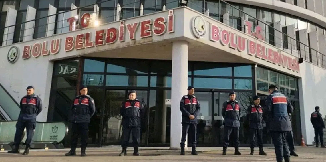 Bolu Belediyesi’ne yeni operasyon: Çok sayıda kişi gözaltında