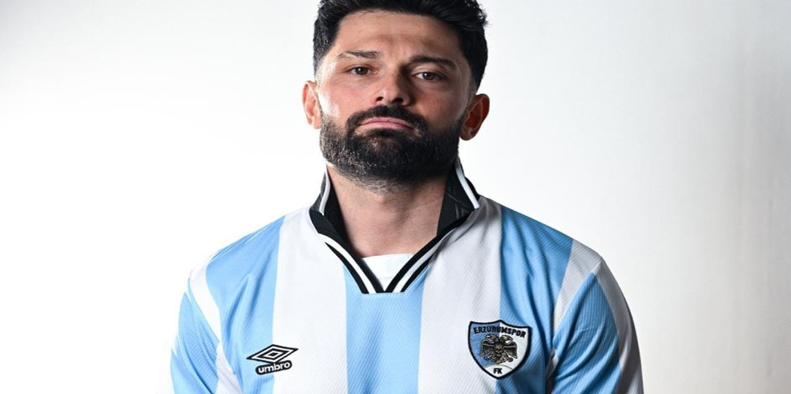 Erzurumspor FK yeni sezon formasını tanıttıTrendyol Süper Lig'in yeni ekibi Erzurumspor FK, 2026-2027 sezonunda giyeceği yeni formaları tanıtmaya başladı.