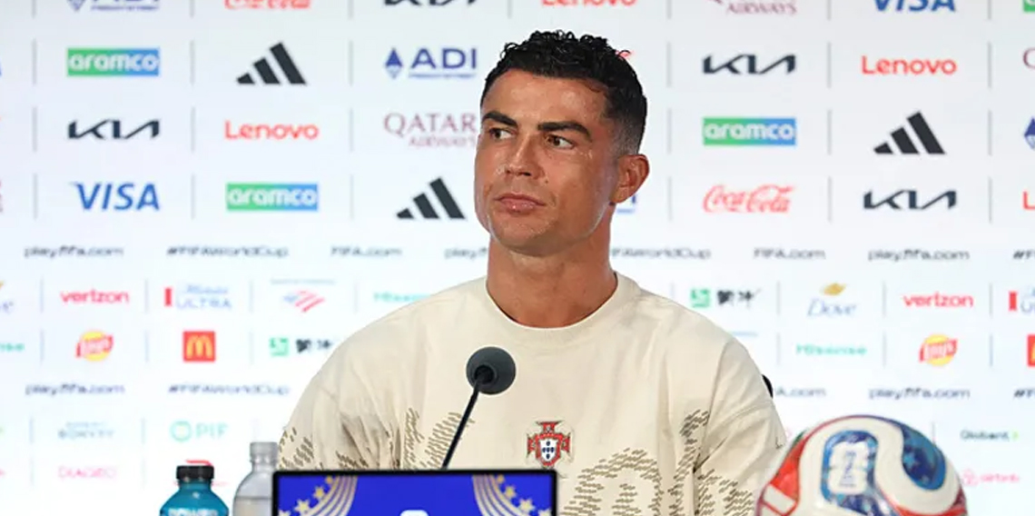 Cristiano Ronaldo Veda Ediyor!