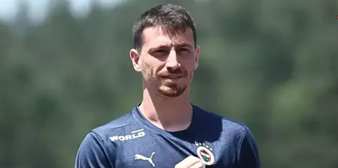 Mert Hakan Yandaş asgari ücrete imzayı attı!