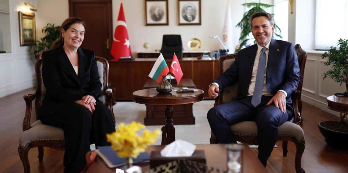 Türkiye ile Bulgaristan arasında doğal gazda iş birliği protokolü imzalandı
