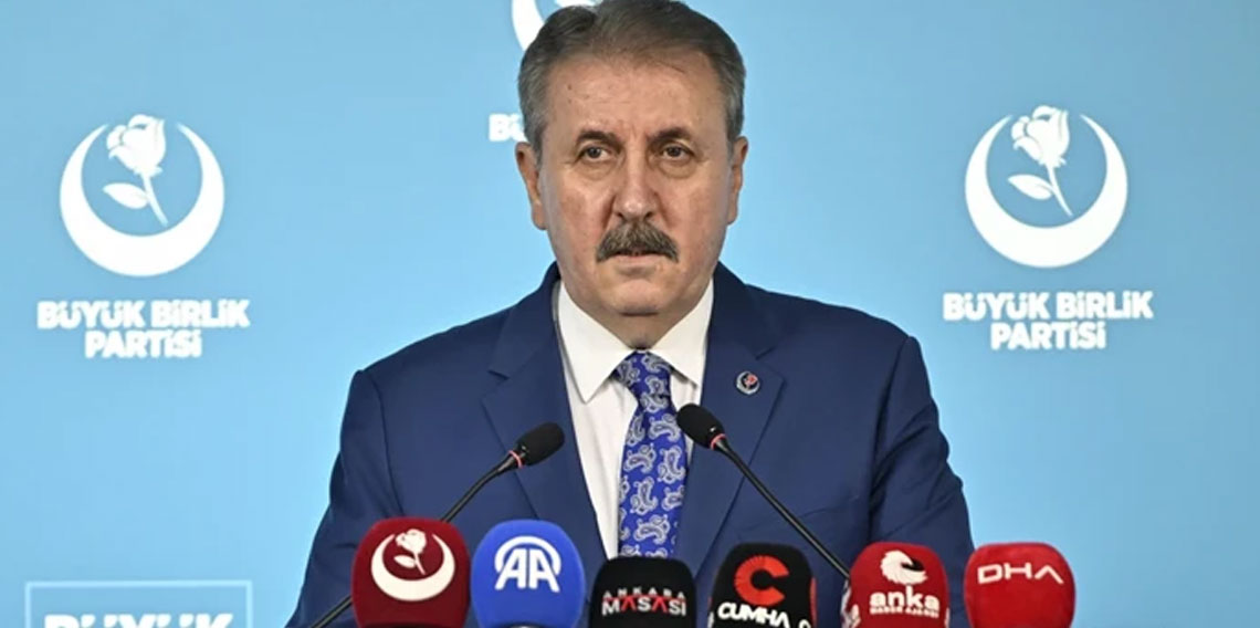 Mustafa Destici'den NATO Zirvesi açıklaması: Büyük gurur duydum