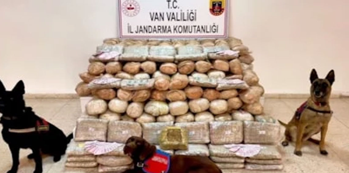 Van'da zehir tacirlerine operasyon: 2 gözaltı