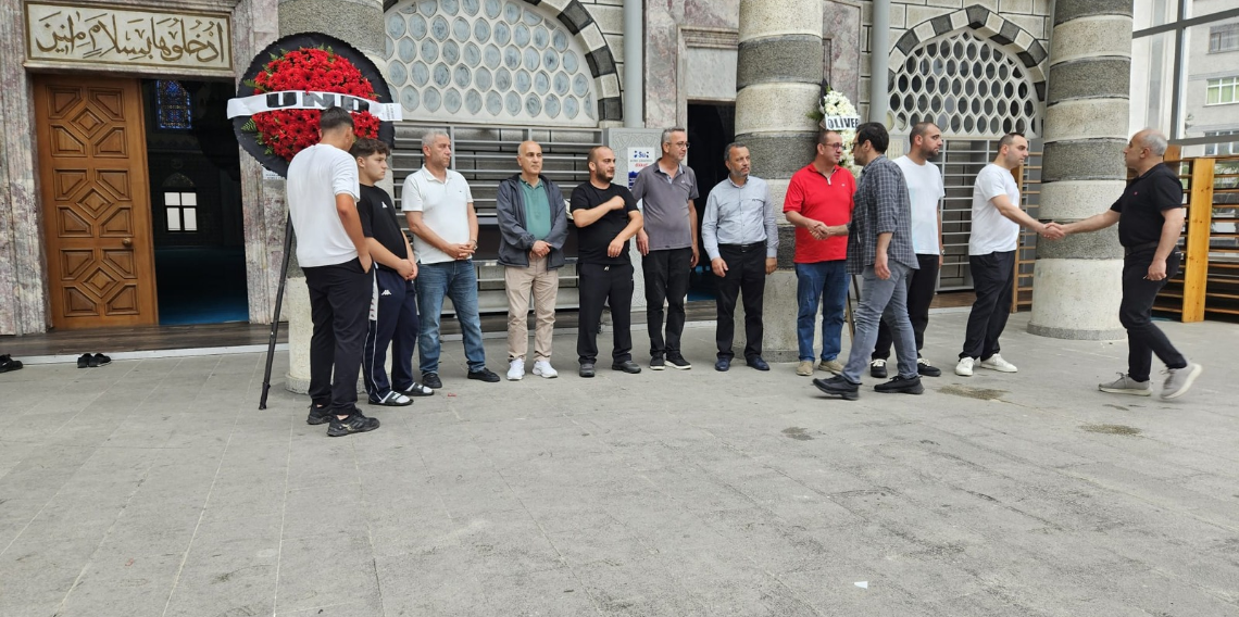 Kerem Gözütok'tan Acı Haber Geldi
