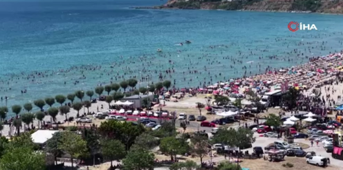 Silivri halk plajı doldu taştı