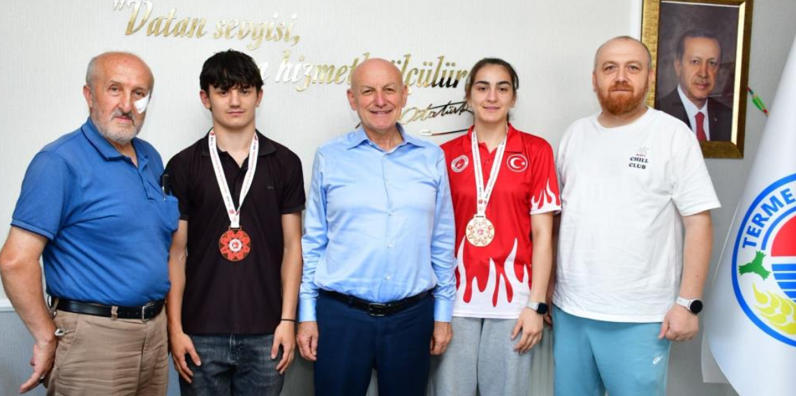 Terme'nin şampiyonları Başkan Kul'un konuğu oldu