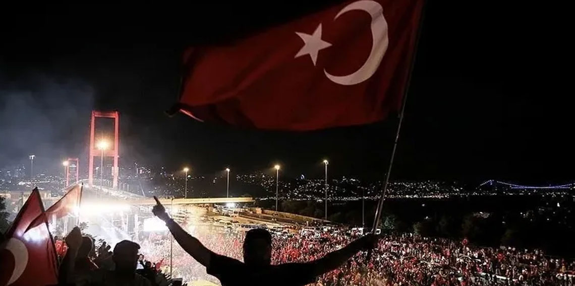 15 Temmuz Demokrasi ve Milli Birlik Günü Mesajları 2026 | En Anlamlı, Kısa, Dualı ve Duygusal 15 Temmuz Sözleri