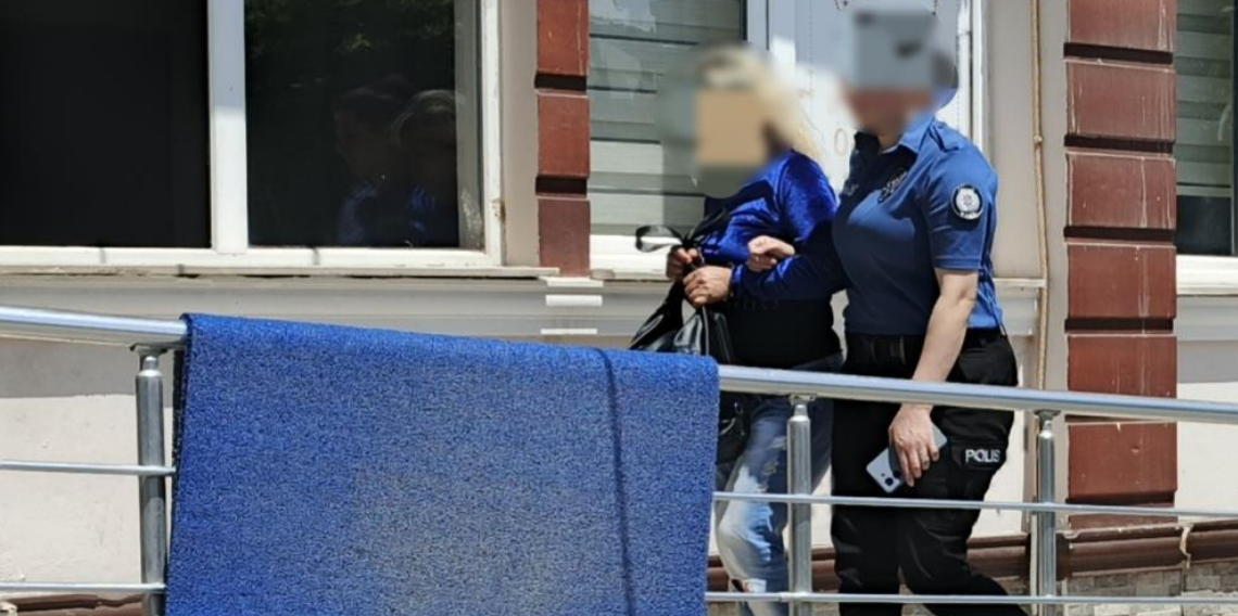 Bafra'da 4. kattan düşerek hayatını kaybeden kadın soruşturmasında 6 gözaltı