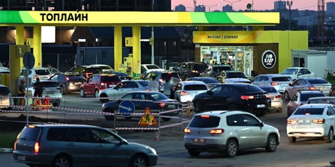 Rusya'da yakıt krizinin etkileri derinleşiyor!