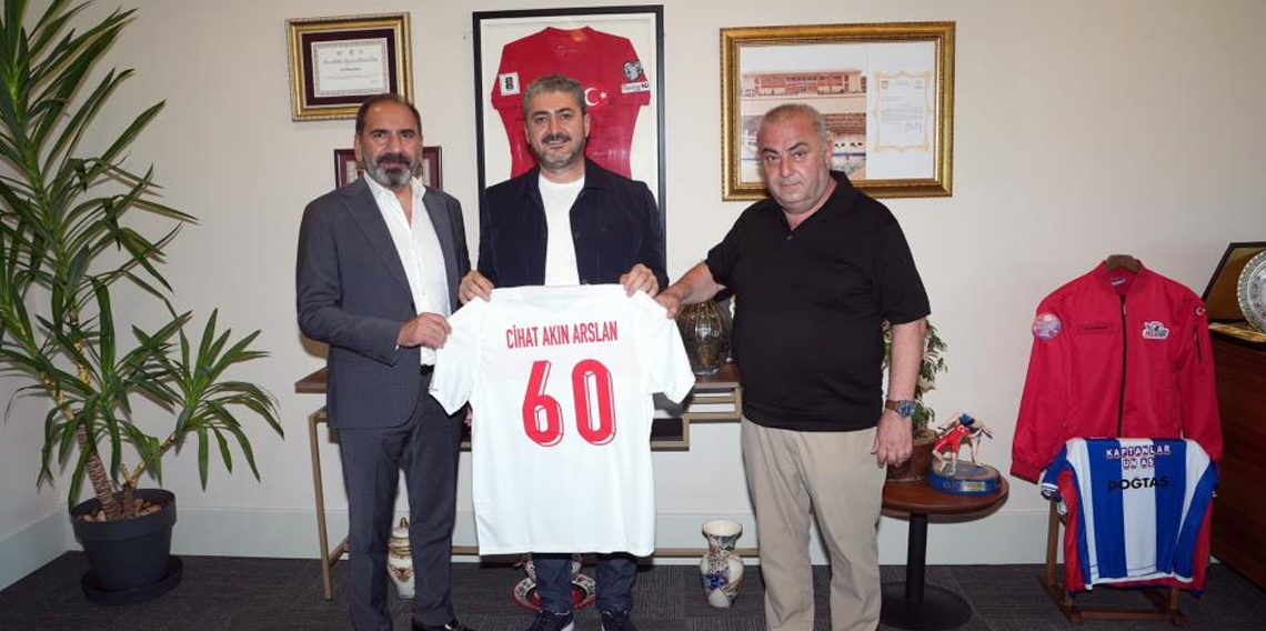 Erbaaspor Başkanı Cihan Akın Arslan'dan, Mecnun Otyakmaz'a ziyaret