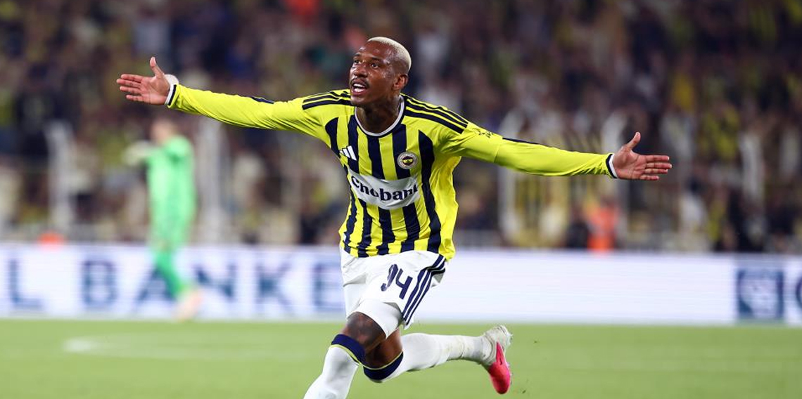 Fenerbahçe'de sezonun ilk golü Talisca'dan