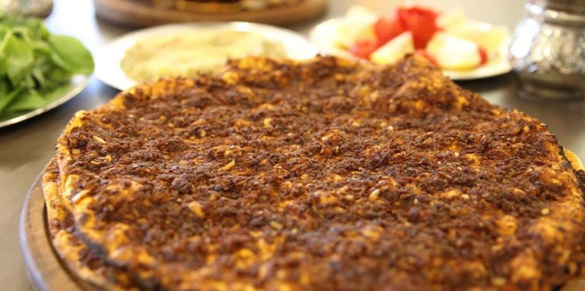 Bakanlık listeyi güncelledi! Lahmacundan çıkana bakın!