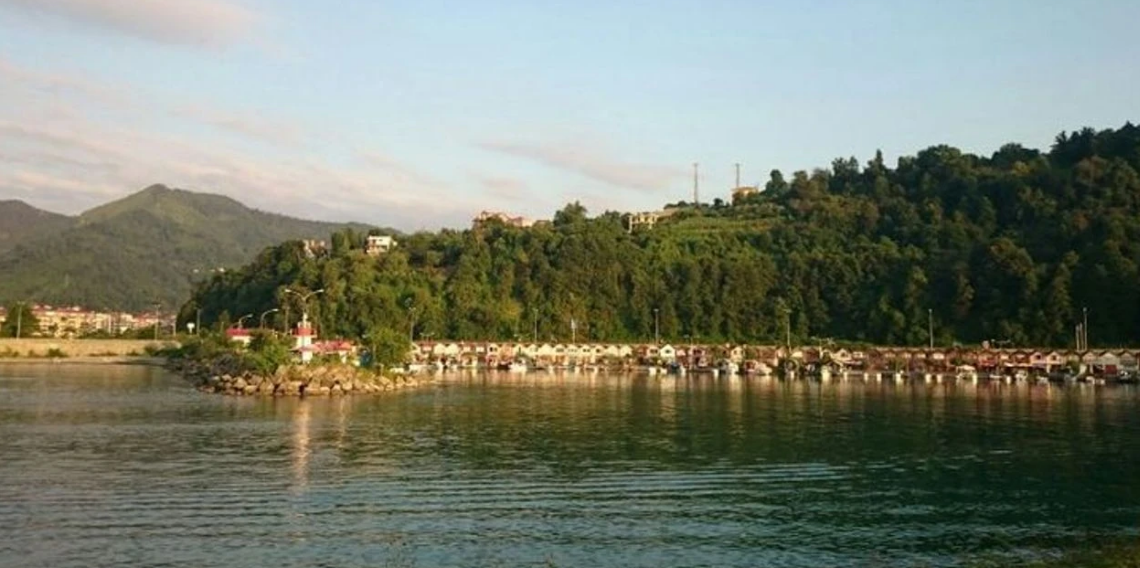 Artvin Valiliği'nden Kritik Uyarı: 3 Gün Boyunca Denize Girmeyin!