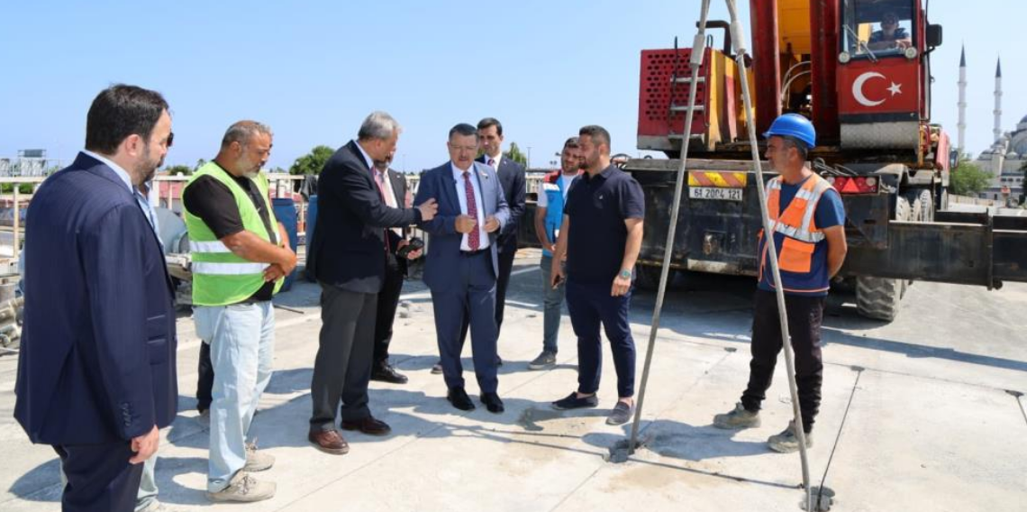 Reşadiye Viyadüğünde yıkım çalışmaları sürüyor