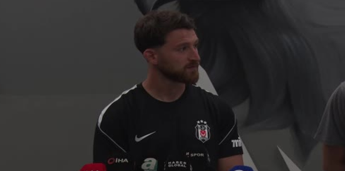 Salih Özcan: 