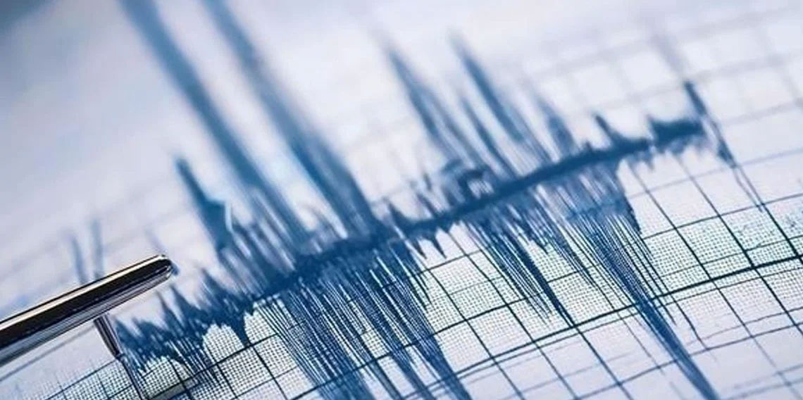 Japonya'da 7,1 büyüklüğünde deprem! Tsunami uyarısı yapıldı,