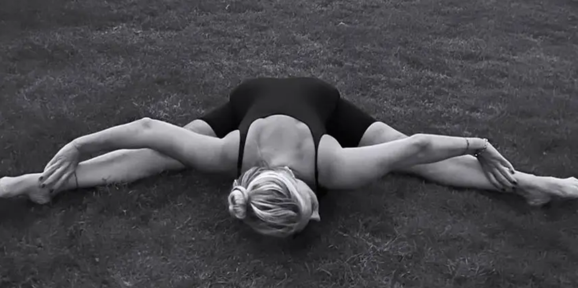 Saba Tümer'den gece yogası paylaşımı! Esnekliği anlattığı sözleri gündem oldu