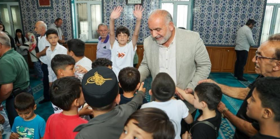 Canik'te çocuklar camilere akın ediyor