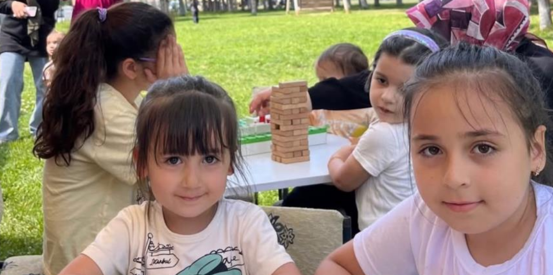 Gezici Kütüphane Yenişehir Parkı’nda çocuklarla buluştu