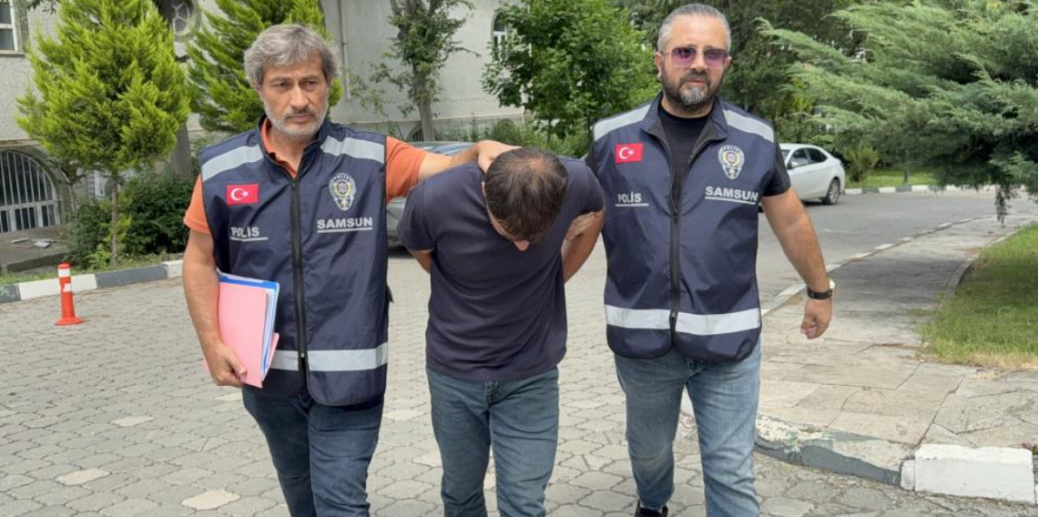 Samsun'da 1 buçuk milyonluk vurgun yapan sahte polis adliyeye sevk edildi
