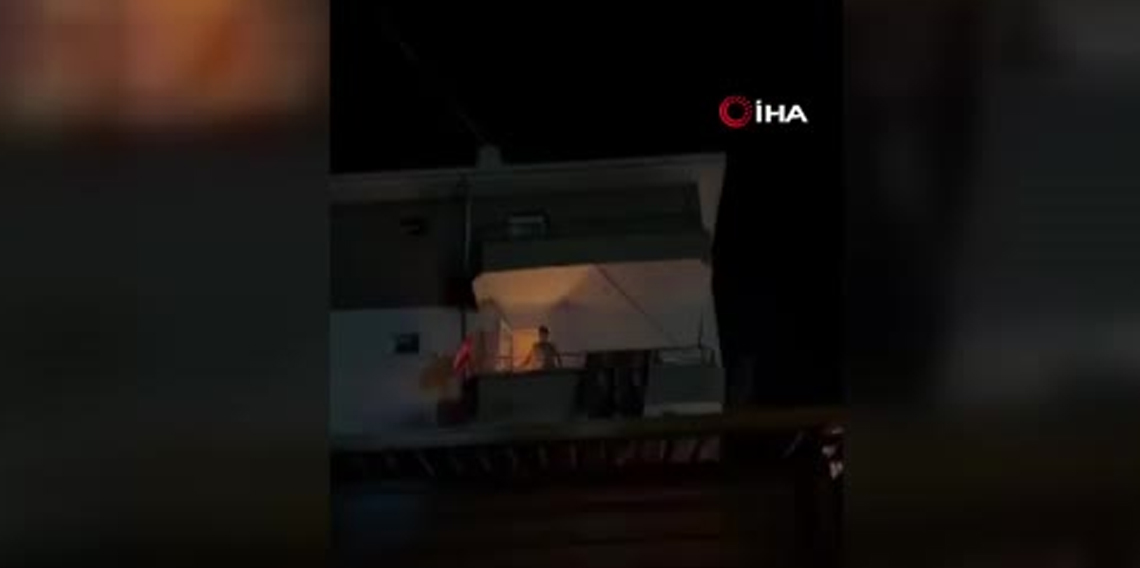 Ankara’da bir şahıs evini ateşe verdi