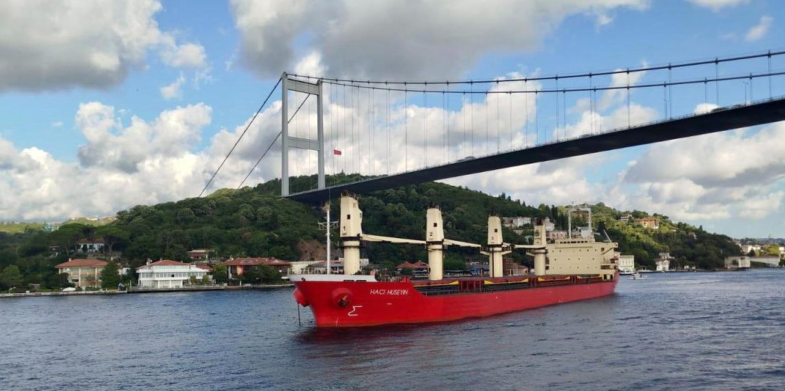 İstanbul Boğazı gemi trafiği, kuzey-güney yönünde yeniden açıldı