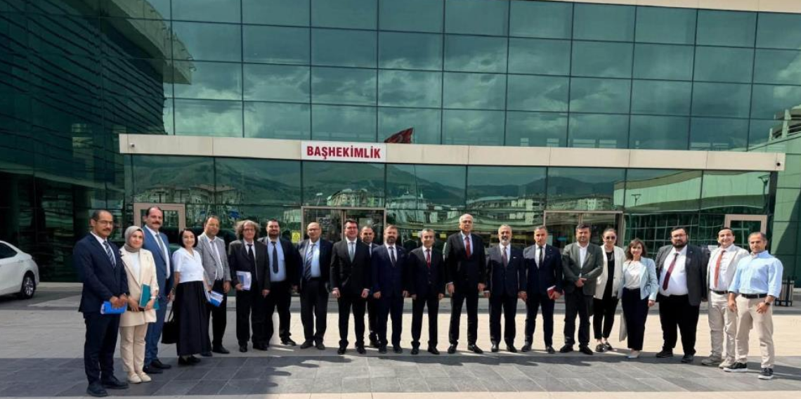 Bayburt ve Bölge İllerinin Halk Sağlığı Çalışmaları Erzurum'da Masaya Yatırıldı