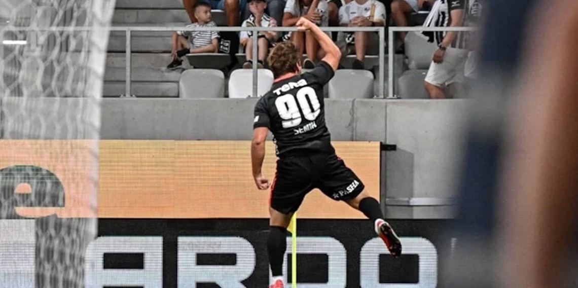 Beşiktaş, Avrupa'da 100. kez kazandı