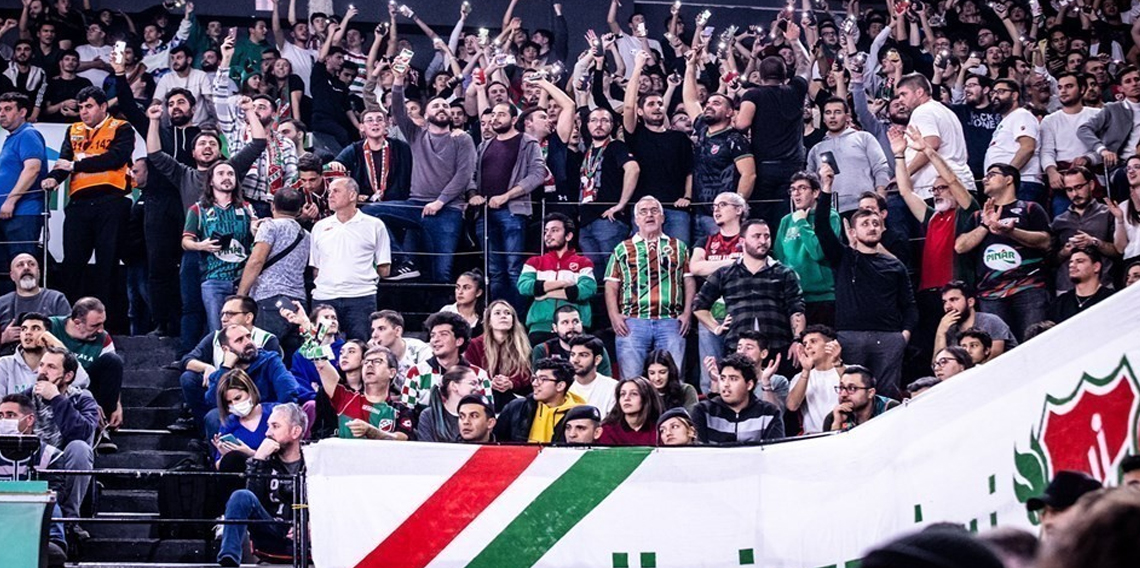 Karşıyaka'da kombineler satışa çıktı