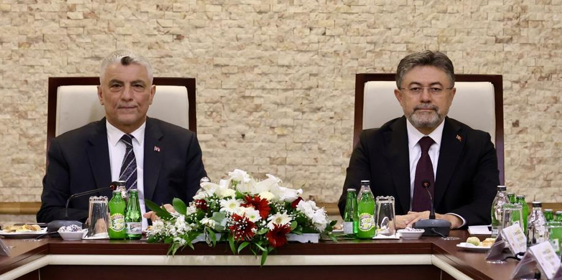 Bakan Bolat ve Bakan Yumaklı, hububat sektörünü değerlendirdi
