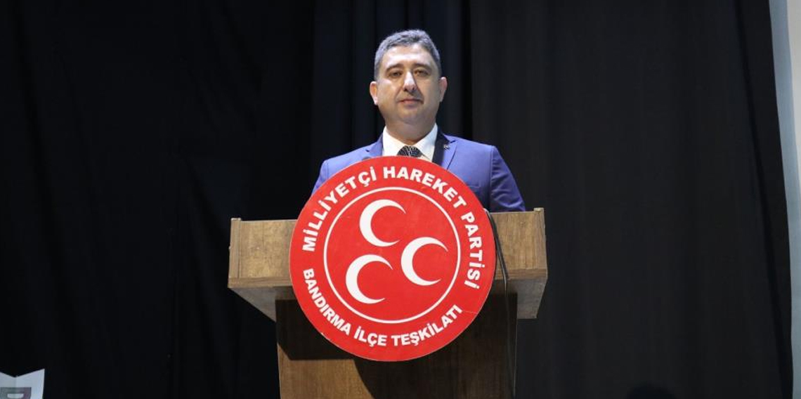 MHP Bandırma’da 8 yıllık başkanlık görevini Harun Algül devraldı