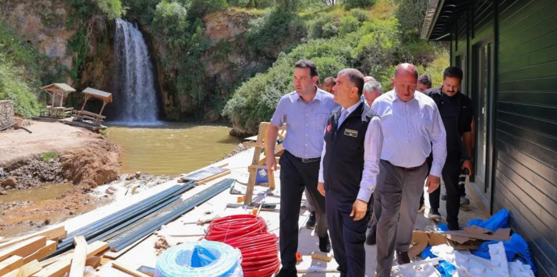 Bayburt’un turizm gözdesi Sırakayalar Şelalesi’nde dönüşüm sürüyor: 